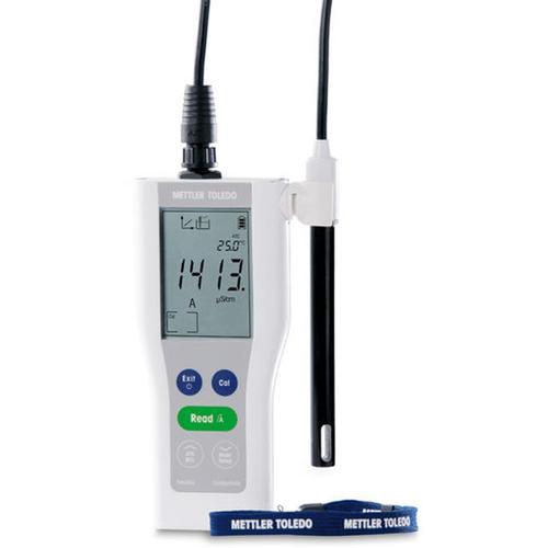 Mettler Toledo® F3-Field FiveGo Portable F3 Conductivity  with LE703 sensor and Case