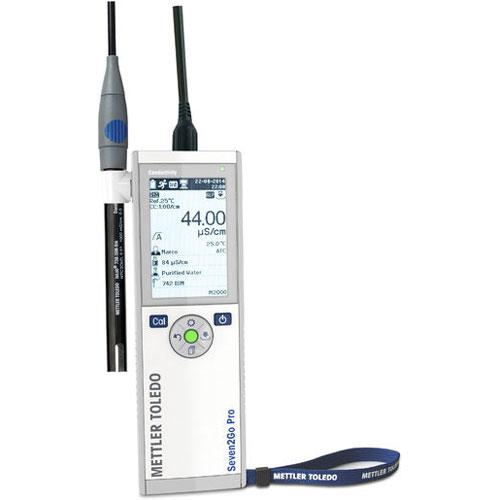 Mettler Toledo S7 30207963 Seven2Go S7-Field kit Portable Conductivity Meter with InLab 738-ISM Sensor